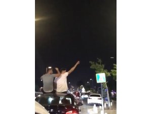 Antalya’da sunroof eğlencesi cezasız kalmadı