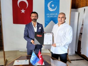 Ak Gençlik Ocakları Antalya İl Başkanı Esenkurt oldu