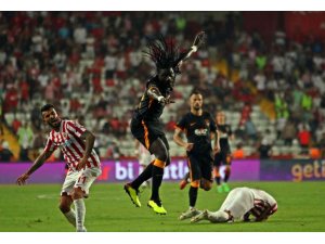 Spor Toto Süper Lig: FT Antalyaspor: 0 - Galatasaray: 1 (Maç sonucu)