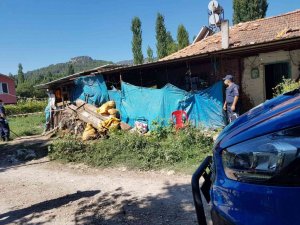 Burdur’da genç kadın, ahırda ölü bulundu