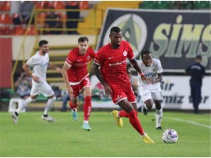 Antalyaspor’un galibiyet hasreti 6 maça çıktı