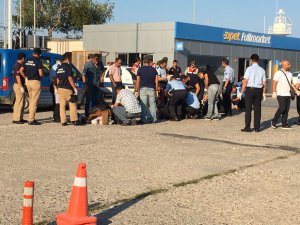 Antalya'da denizde 194 kaçak yakalandı