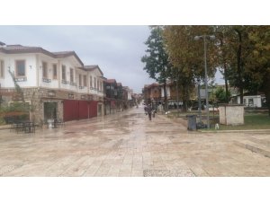 ’Turuncu kod’ ile uyarılan Manavgat’ta korkulan olmadı