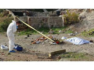 Antalya’da boş arazi içerisinde kadın cesedi bulundu