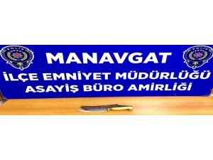 Manavgat’ta öldürmeye teşebbüs suçundan aranan bir kişi yakalandı