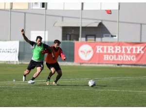 Alanyaspor, Beşiktaş maçı hazırlıklarına başladı