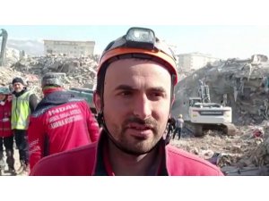 222 saat sonra gelen kurtarmanın kahramanı konuştu