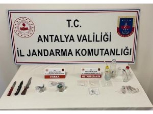 Antalya’da jandarmadan uyuşturucu operasyonu: 11 şüpheli yakalandı