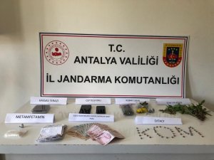 Jandarmadan Alanya’da Uyuşturucu Operasyonu