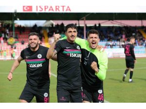 Isparta 32 Spor: 2 Somaspor: 1