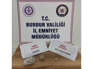 Burdur’da Uyuşturucu Operasyonunda 15 Şahsa İşlem Yapıldı