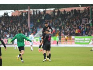 Tff 2. Lig: Isparta 32 Spor: 2 - Bursaspor: 2