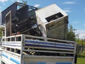 Malatya’da Depremzedelerin Ev Ve İş Yerlerini Soyan 8 Kişi Yakalandı