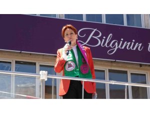 İ̇yi̇ Parti Lideri Akşener Ispartalılarla Buluştu