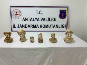 Antalya’da Tarihi Eser Operasyonu: 4 Gözaltı