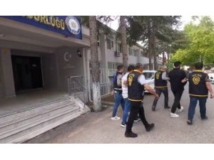 Malatya’daki Sazan Sarmalı Operasyonunda 2 Tutuklama