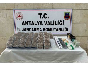 Antalya’da 7 Bin 360 Adet Bandrolsüz İçi Dolu Makaron Ele Geçirildi