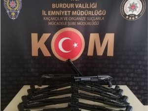 Burdur’da Kaçak Silah Operasyonu