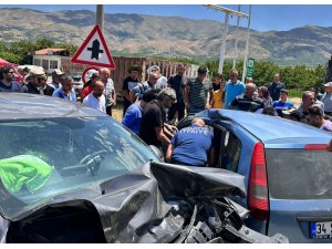 Malatya’da Otomobiller Çarpıştı: 3 Yaralı