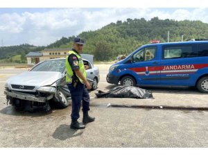 Bayram Ziyareti Dönüşü Feci Kaza: 1 Ölü, 4 Yaralı