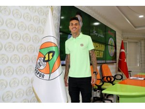 Brezilyalı Orta Saha Coelho, Alanyaspor’da