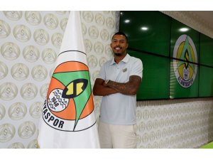 Alanyaspor, Anderson Oliveira Silva İle 4 Yıllık Sözleşme İmzaladı