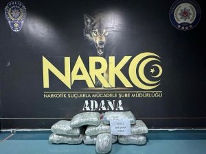 Polisin Takibe Aldığı Araçtan 20 Kilo Esrar Çıktı, Bir Şüpheli Tutuklandı