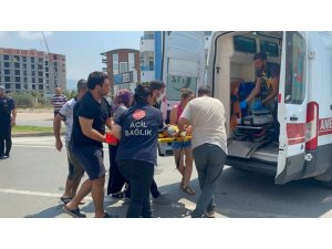 Düğün Konvoyu Geçerken Yola Çıkan Çocuğa Otomobil Çarptı