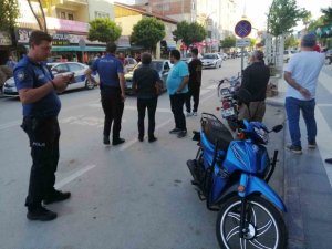 Burdur’da Motosikletin Çarptığı Çocuk Yaralandı