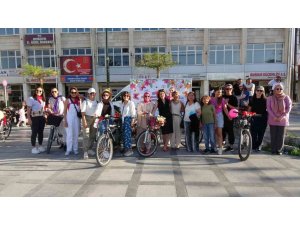 Burdur’da "Süslü Kadınlar Bisiklet Turu" Düzenlendi