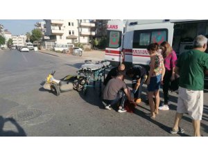 Manavgat’ta Otomobil İle Motosiklet Çarpıştı: 1 Yaralı