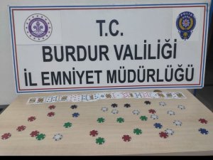 Burdur’da Kumar Oynayan 4 Kişiye 16 Bin 220 Tl Para Cezası