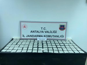 Antalya’da Jandarma Tarafından 100 Bin Kullanımlık Uyuşturucu Hap Ele Geçirildi