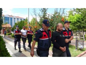 Isparta’da 2 Kişiyi Kişi Tabanca Ve Bıçakla Yaralayan Şahıslar Tutuklandı