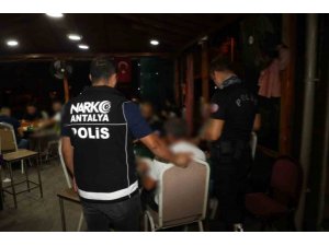 Antalya’da Kafe Ve Kıraathane Denetimi