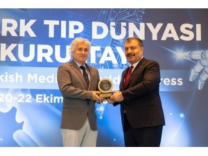 Prof. Dr. Ömer Özkan’a, Tüseb Aziz Sancar Bilim Ödülü
