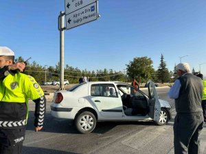 Burdur-ısparta Karayolu’nda İki Otomobil Çarpıştı: 1 Yaralı