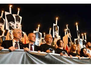 Muratpaşa’da Binler Ata’ya Saygı Yürüyüşünde Bir Araya Geldi