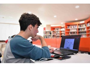 Konyaaltı Belediyesi Kütüphanesi Buluşma Noktası Oldu