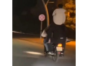 Antalya’da Motosiklette Tehlikeli Yolculuk