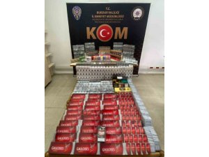 Burdur’da Bin 565 Paket Kaçak Sigara Ele Geçirildi