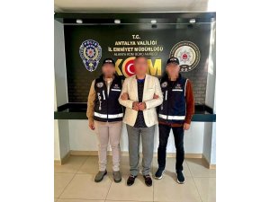 Kırmızı Bültenle Aranan Şahıs Antalya’da Yakalandı