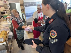 Jandarmadan Kadın Esnafa Kades Bilgilendirmesi