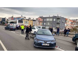 Antalya’da şehirlerarası otobüsün de karıştığı kaza ucuz atlatıldı