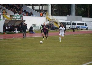 TFF 2. Lig: Isparta 32 Spor: 1 - Menemen FK: 2