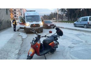 Alkollü baba motosikletle kaza yaptı, oğlu yaralandı