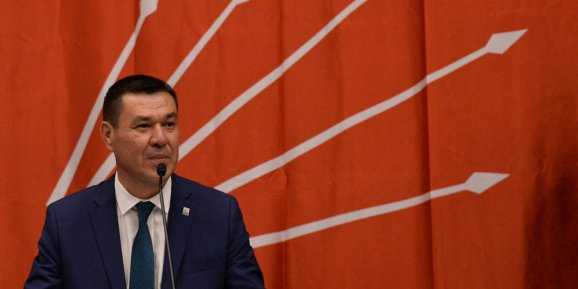 CHP Muratpaşa’da şok: İlçe Başkanı görevden alındı