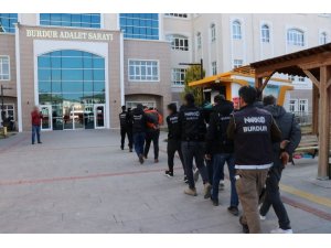 Burdur’da uyuşturucu operasyonu: 11 şüpheli tutuklandı