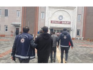 Isparta’da göçmen kaçakçılığından 3 kişi tutuklandı