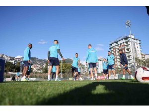 Alanyaspor, Kayserispor maçı hazırlıklarını tamamladı